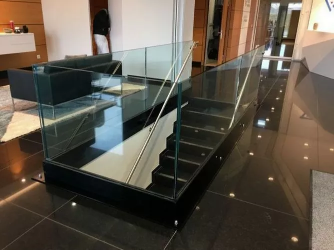 Glasbau Glasbau